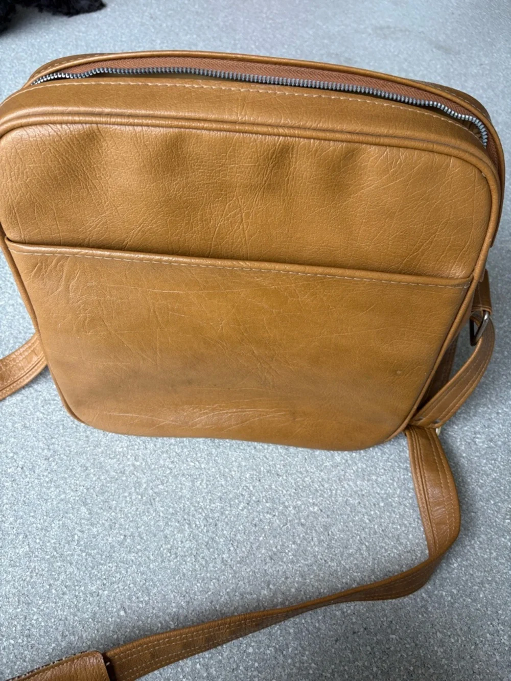 vintage Samsonite Silhouette faux leather travel messenger bag 7.5x14x13